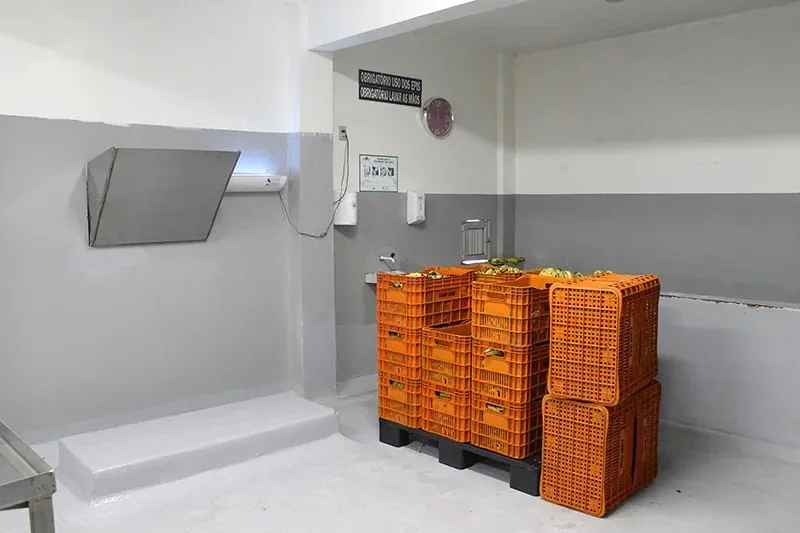 Receiving in a clean area